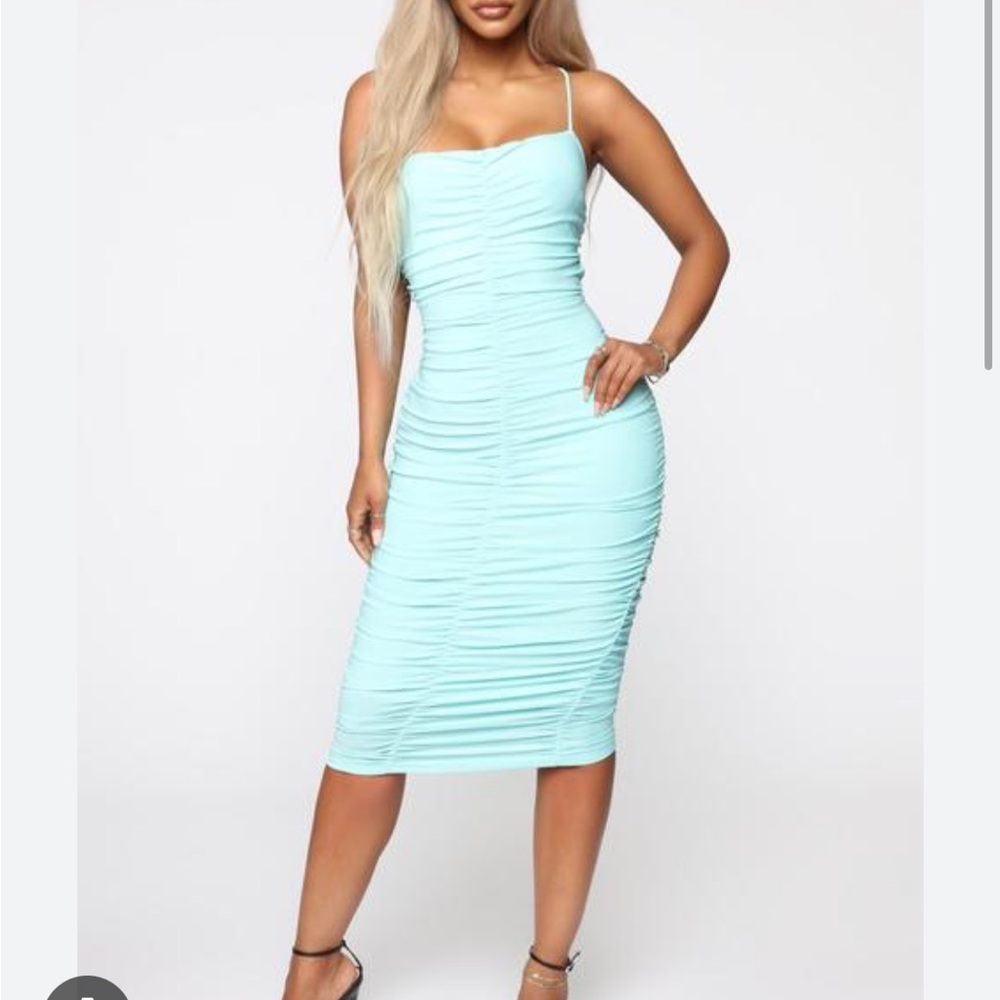NWT Fashionnova | Ruched Midi Dress